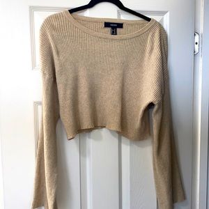 F21 Bell Sleeve Crop Top